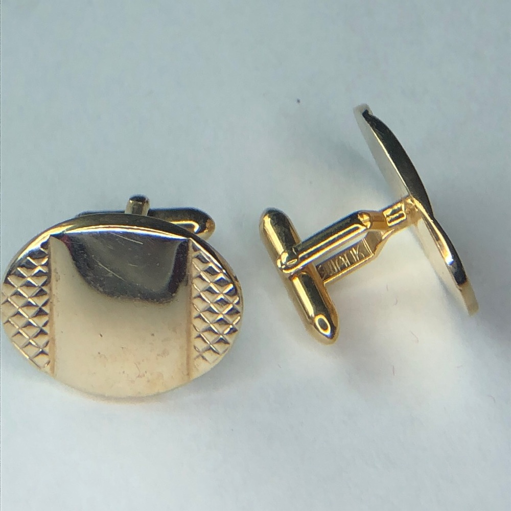 MCM Men’s SWANK gold tone cuff links cufflinks Diamond cut edge oval retro